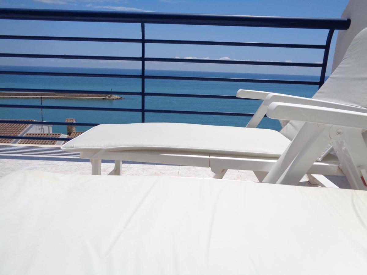 Ada Calypso Apartamento, frente al mar y castillo Peñíscola Exterior foto
